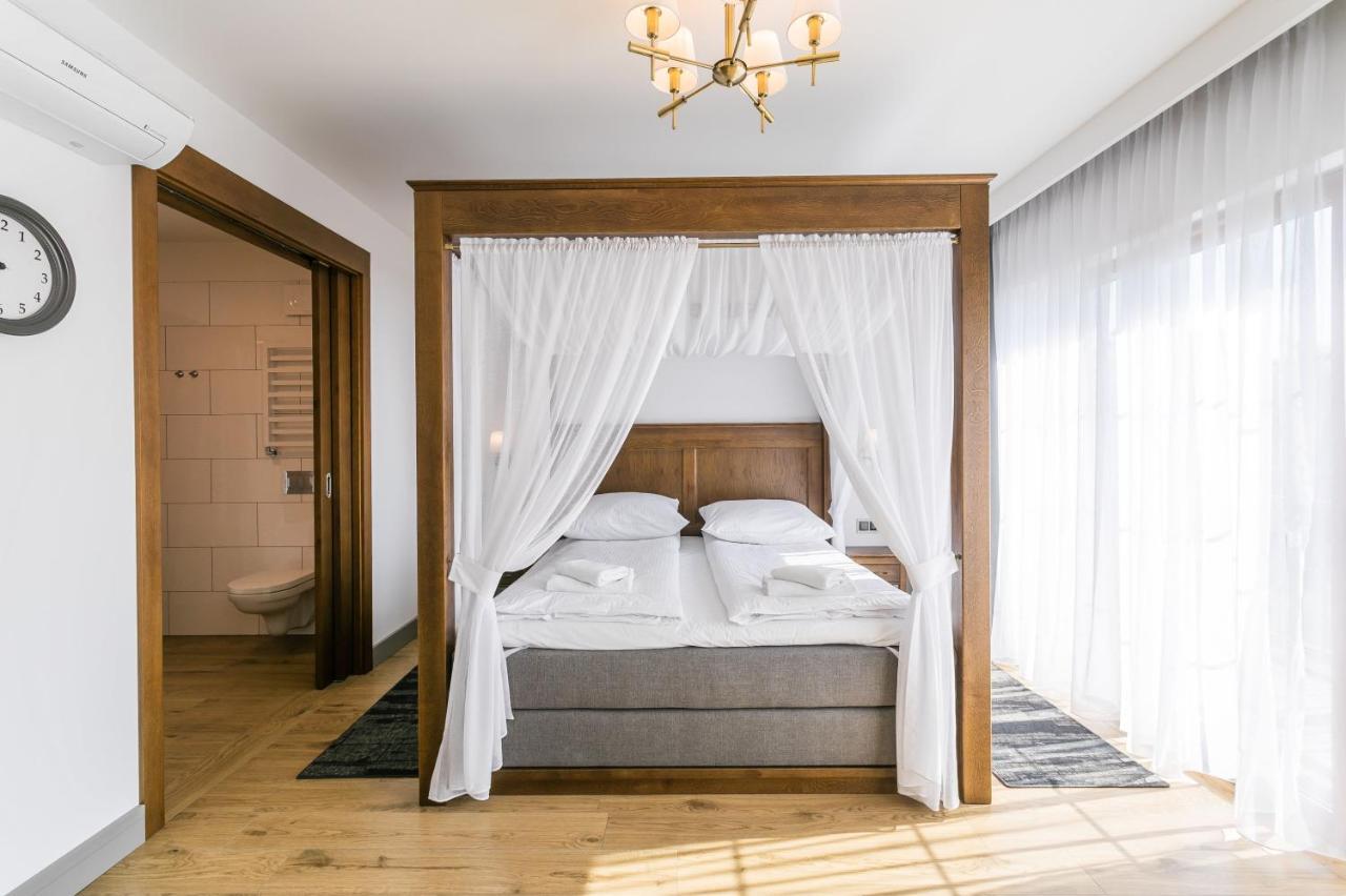 Nordowi Dwor Bed and Breakfast Celbowo Buitenkant foto