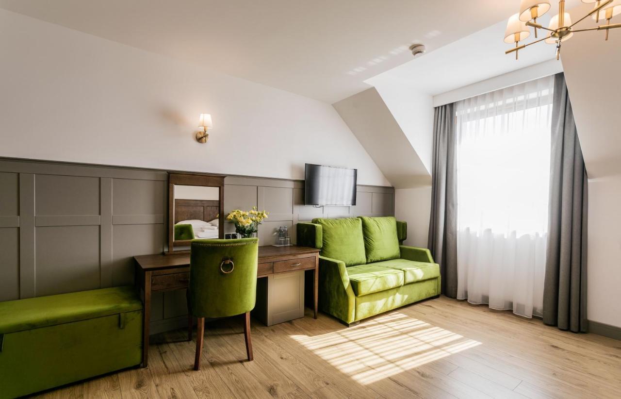Nordowi Dwor Bed and Breakfast Celbowo Buitenkant foto