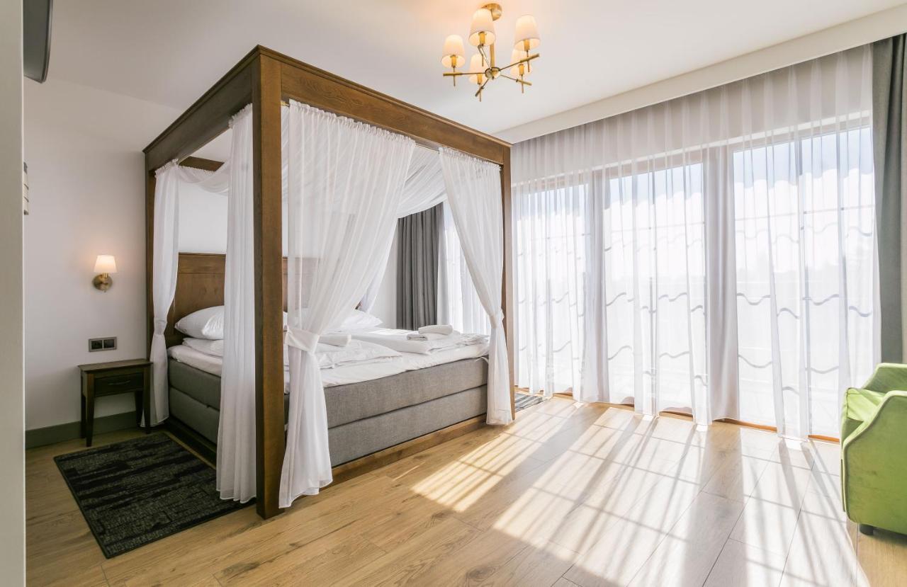 Nordowi Dwor Bed and Breakfast Celbowo Buitenkant foto