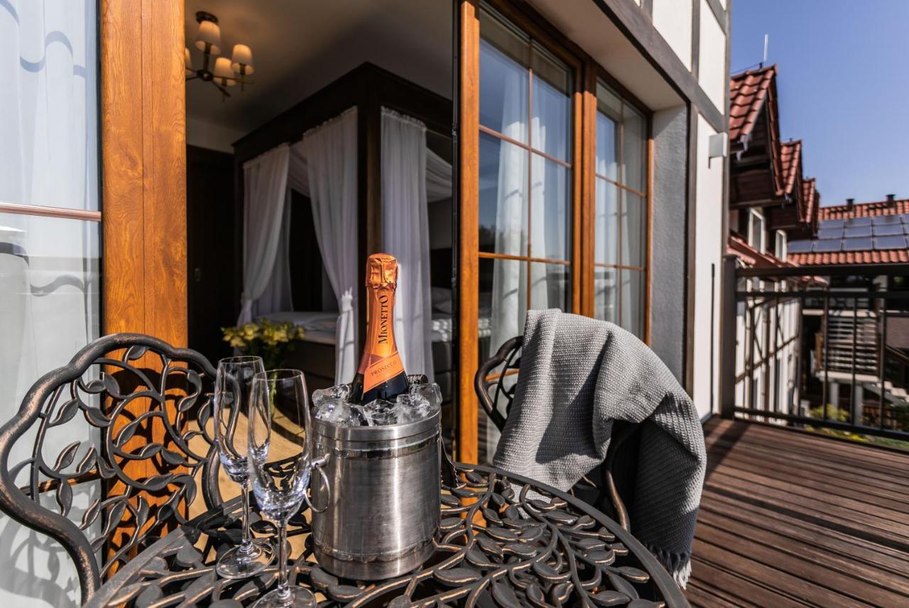 Nordowi Dwor Bed and Breakfast Celbowo Buitenkant foto